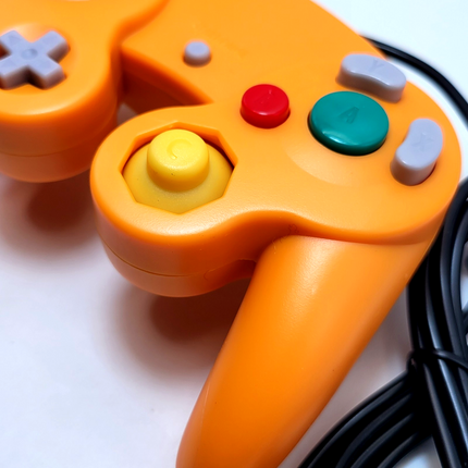 GameCube / Wii Wired Controller Spice Orange - TeknoGame®