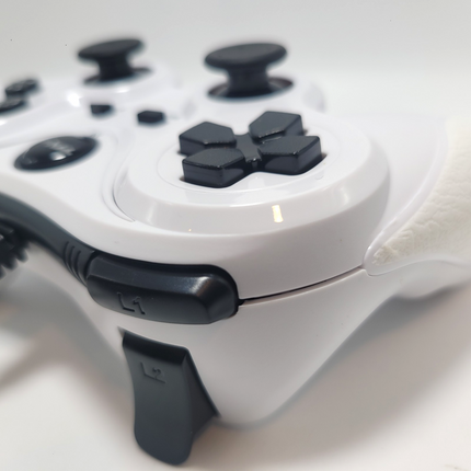 PlayStation / PlayStation 2 Wired Analog Controller White - TTX Tech