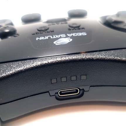 Sega Saturn 2.4GHz Wireless Pro Controller with Analog Joysticks Black - Retro-Bit
