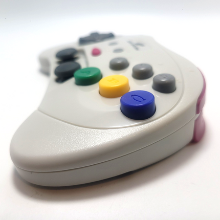 Sega Saturn 2.4GHz Wireless Pro Controller with Analog Joysticks White - Retro-Bit