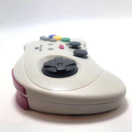 Sega Saturn 2.4GHz Wireless Pro Controller with Analog Joysticks White - Retro-Bit