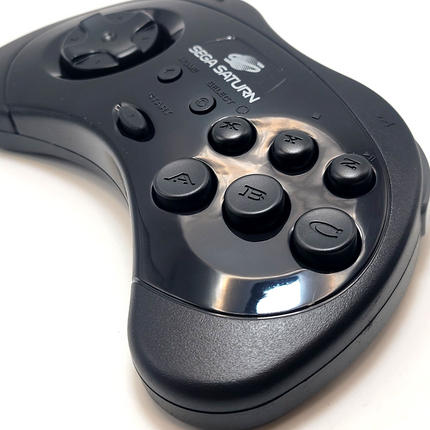 Sega Saturn 2.4GHz Wireless 8-Button Controller Black - Retro-Bit®