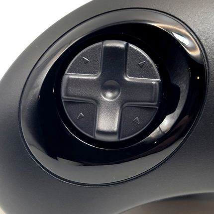 Sega Genesis Wired Controller (Black) - Retro-Bit®