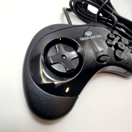Sega Saturn Controller - Retro-Bit®